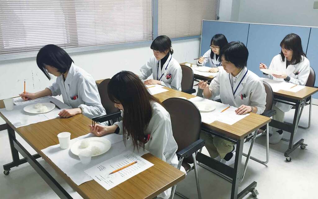 写真3官能調査
