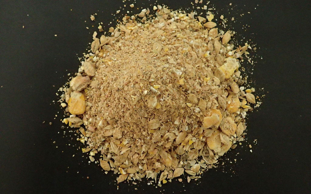 写真3.統一化された配合飼料